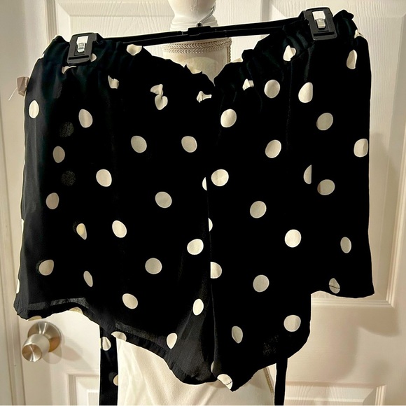 Joe Benbasset Polka Dot Short Size Large, Flare, Black/White - Picture 4 of 4